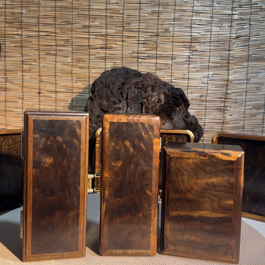 朝***天楠木金丝楠木盒子