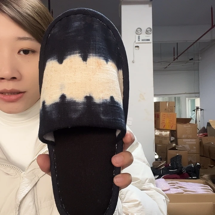 黑色拖鞋39-40码发2双