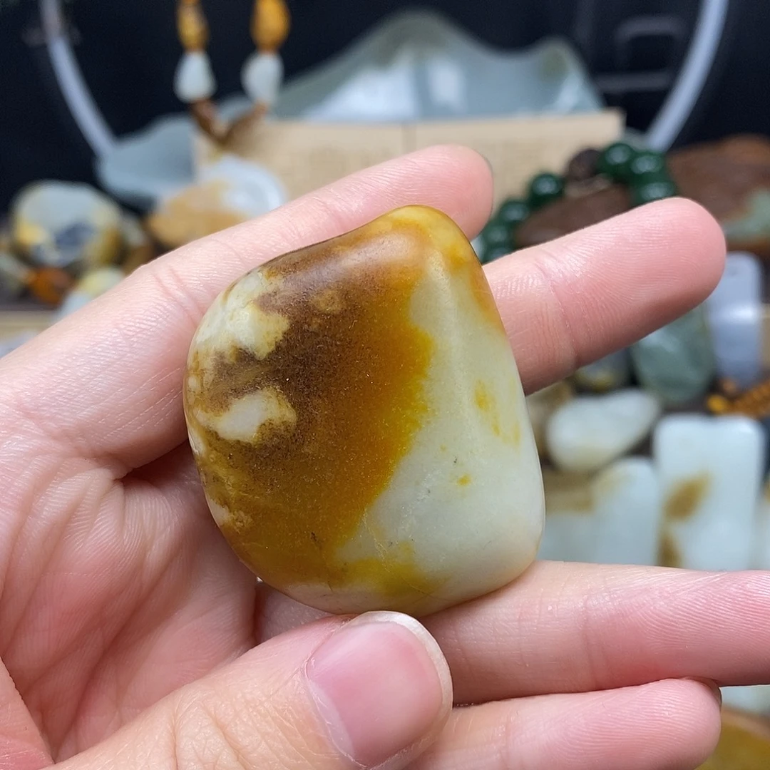 和田玉颈饰未镶嵌77