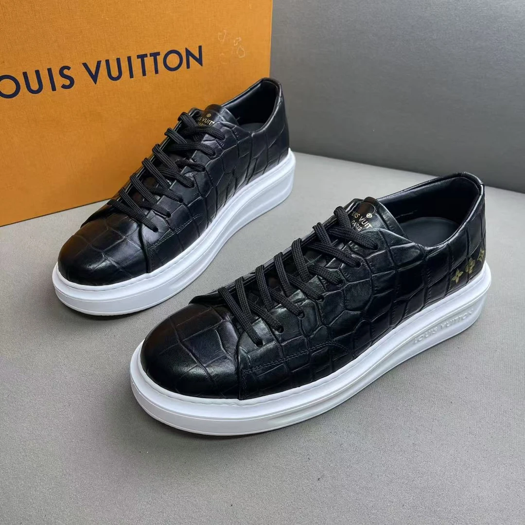 未使用 LouisVuitton/路易威登 黑色皮革鳄鱼纹百搭松糕鞋 多尺码
