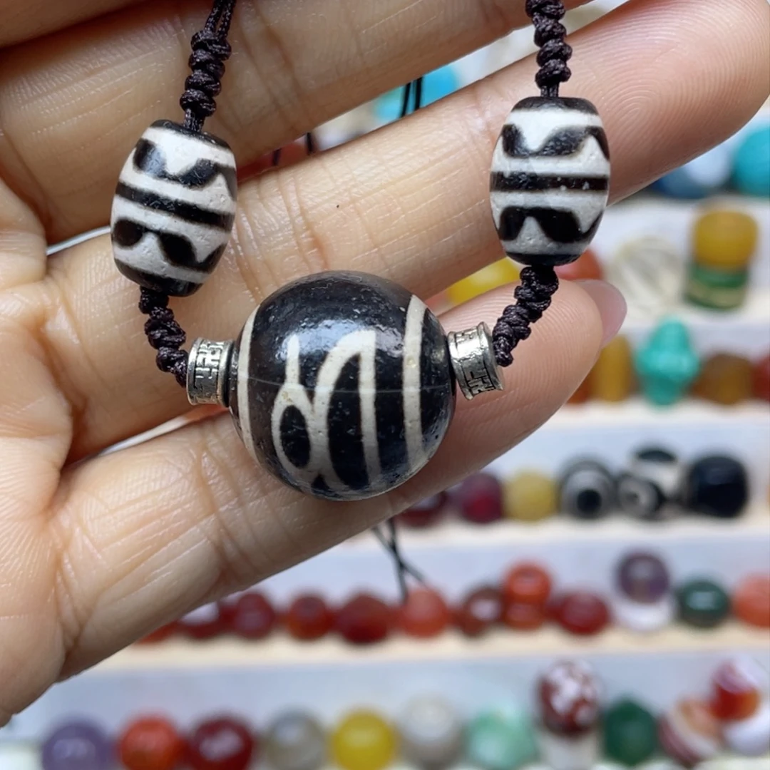 玛瑙/玉髓吊坠未镶嵌罗**水