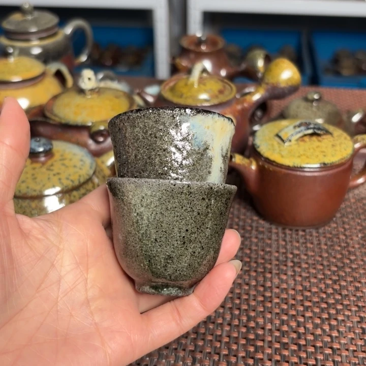 茶杯紫砂长*弓一对瑕小杯