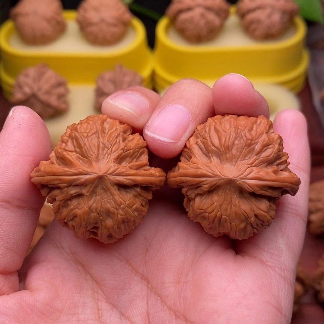 把件文玩核桃34“野生”红皮正磨