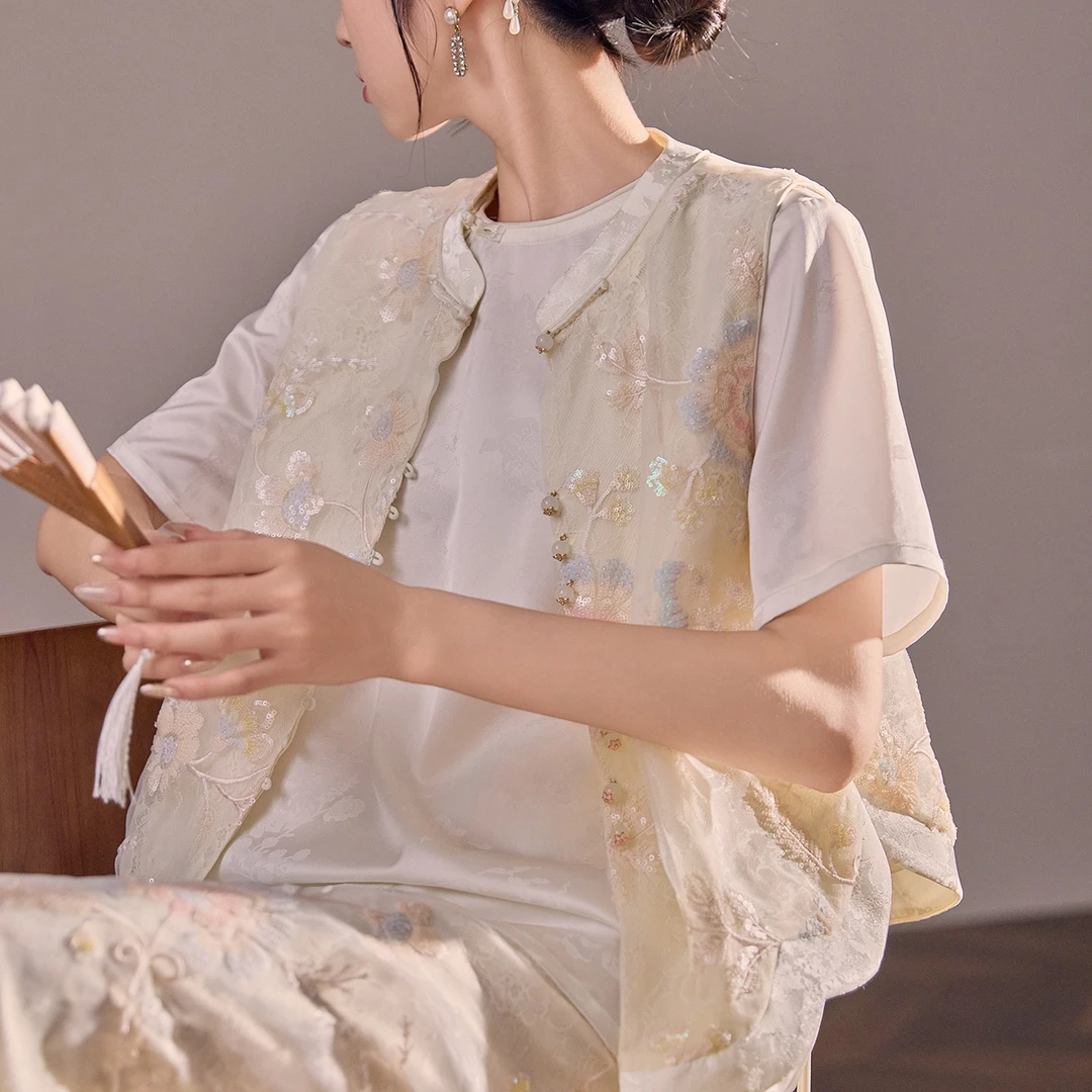 现货2025新款重工刺绣新中式国风改良时尚盘扣流苏马甲半裙套装女