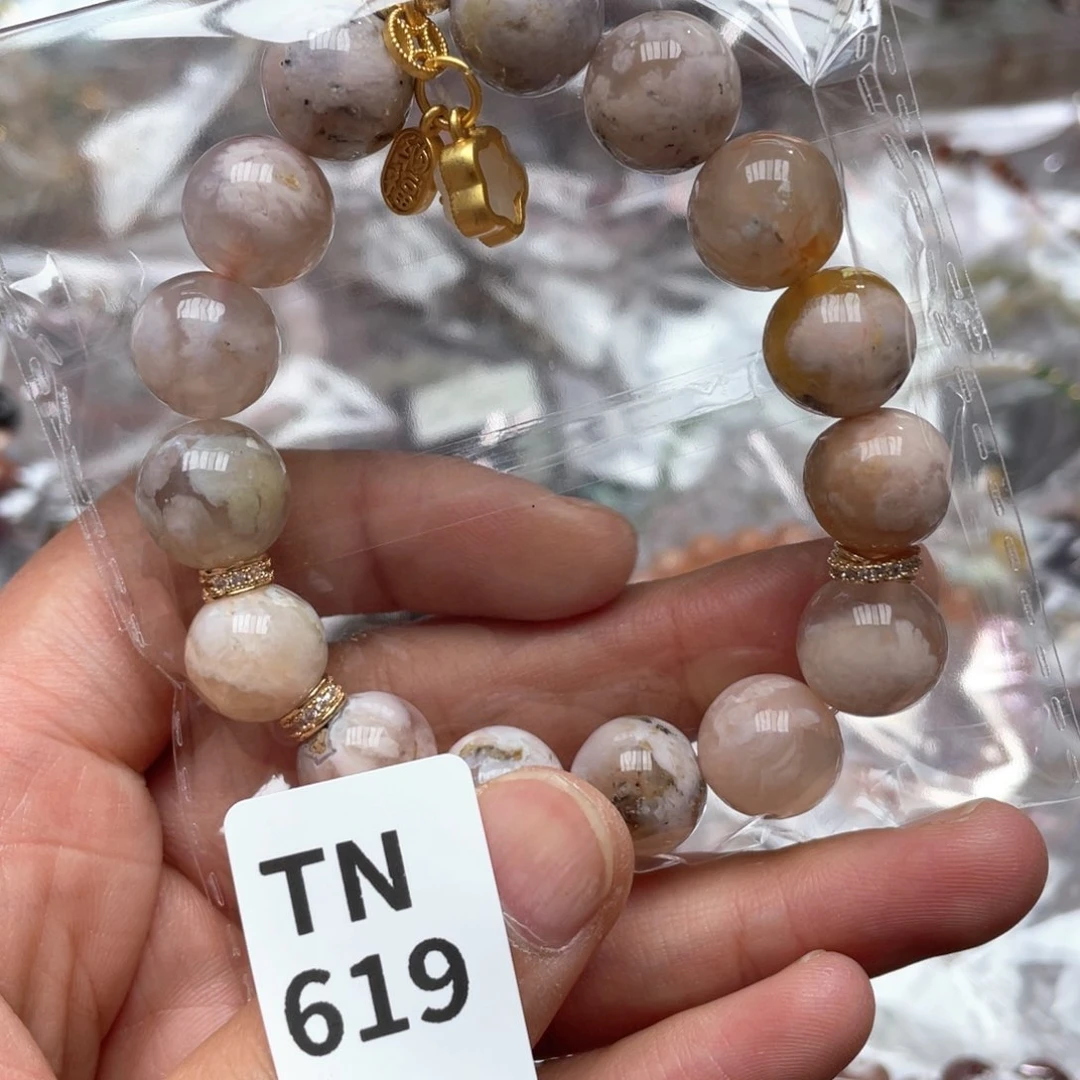 水晶多样性发一只未镶嵌