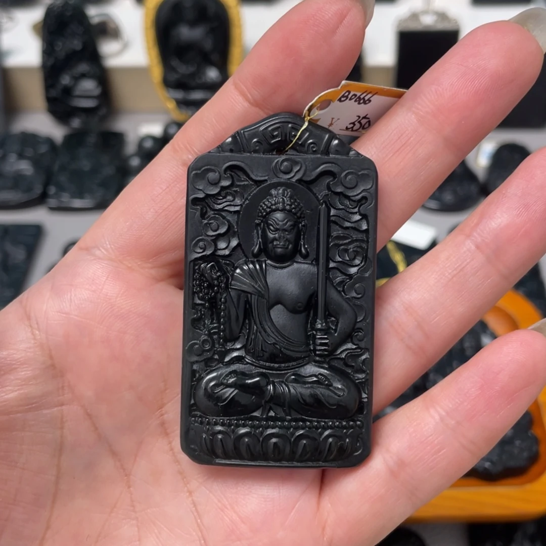 洋***未镶嵌蛇纹石玉吊坠