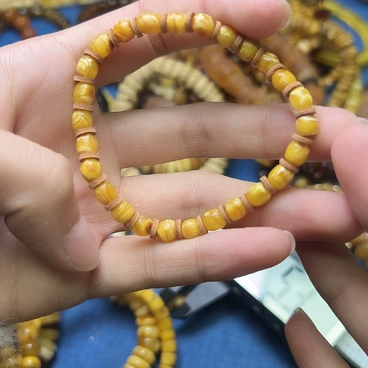 非金属意臻珠宝天然手串