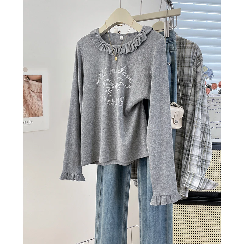 秋冬新款蝴蝶结印花圆领花边拼接长袖T恤女宽松内搭小众打底上衣