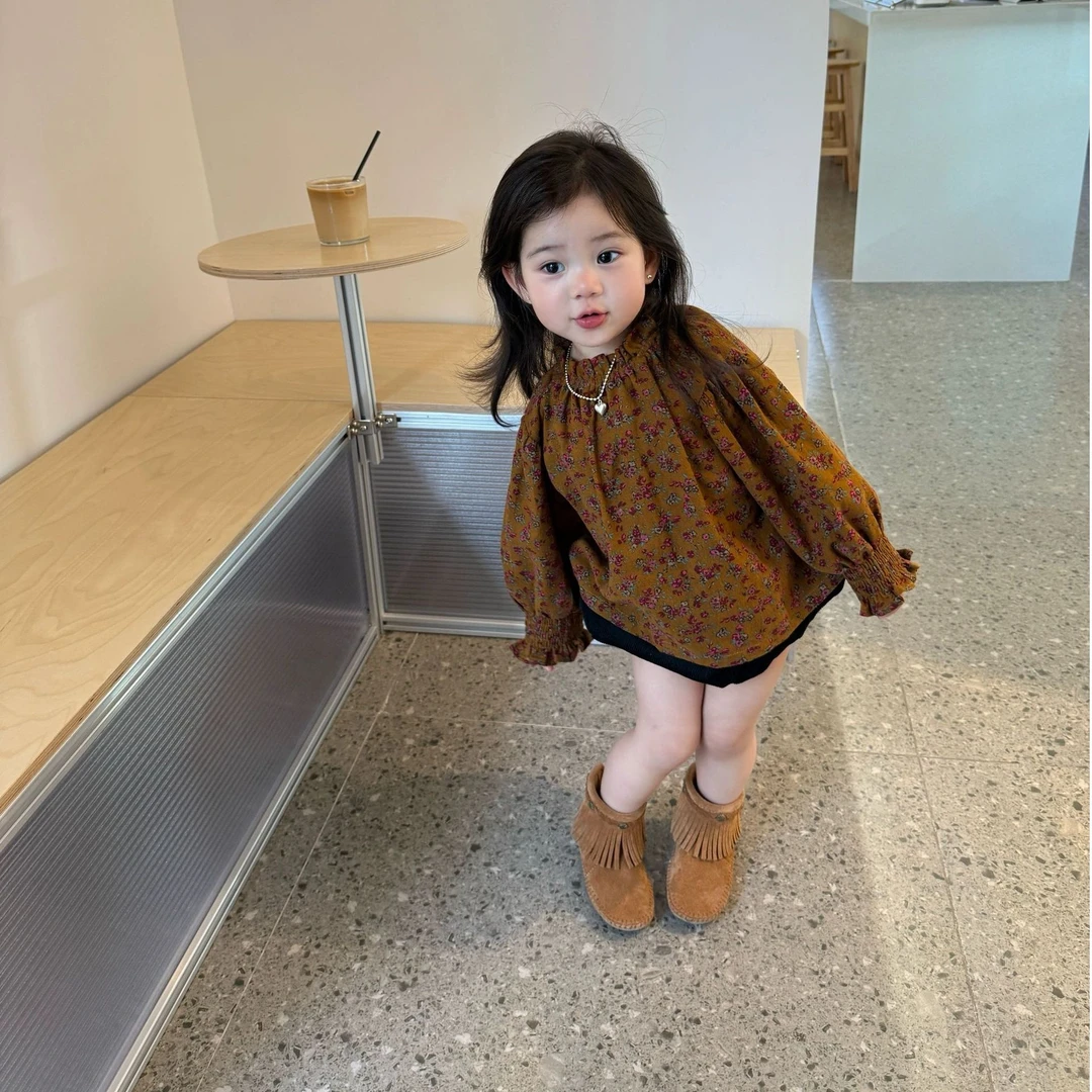 壹妈韩版童装女童秋季套装洋气儿童复古碎花衬衫上衣黑色花苞短裤