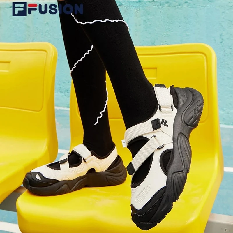 FILA FUSION斐乐玛丽珍沙滩女款凉拖海螺鞋魔术贴T92W321401F