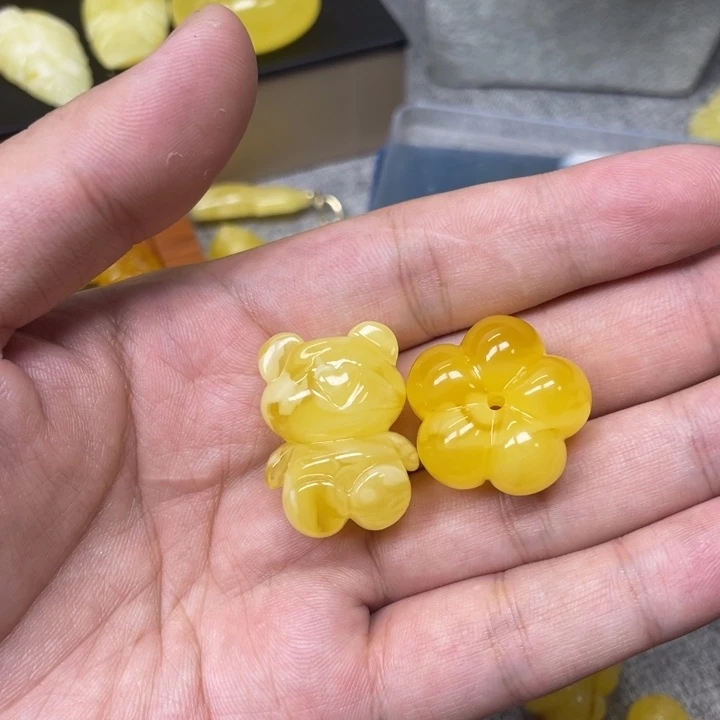 ****°琥珀未镶嵌珠宝奇石