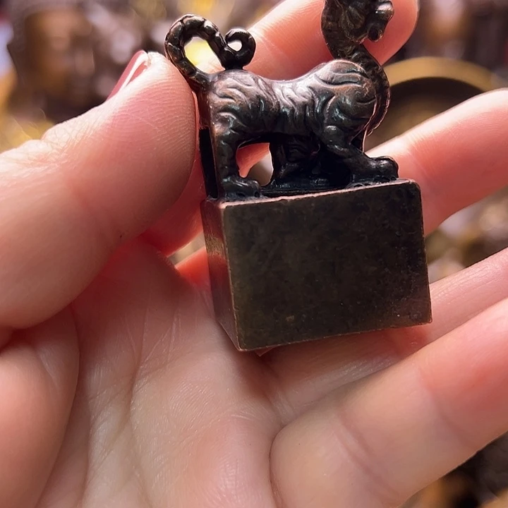 铜12233655896878896699