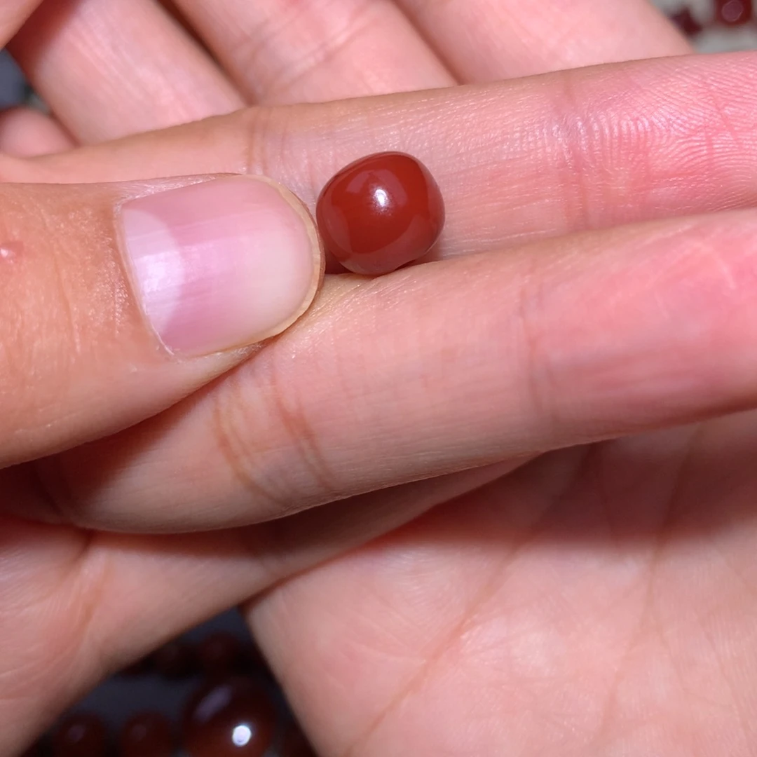 南红玛瑙锦红有纹未镶嵌?****99×8