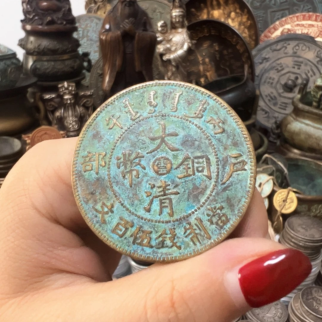 金属复古风格摆件