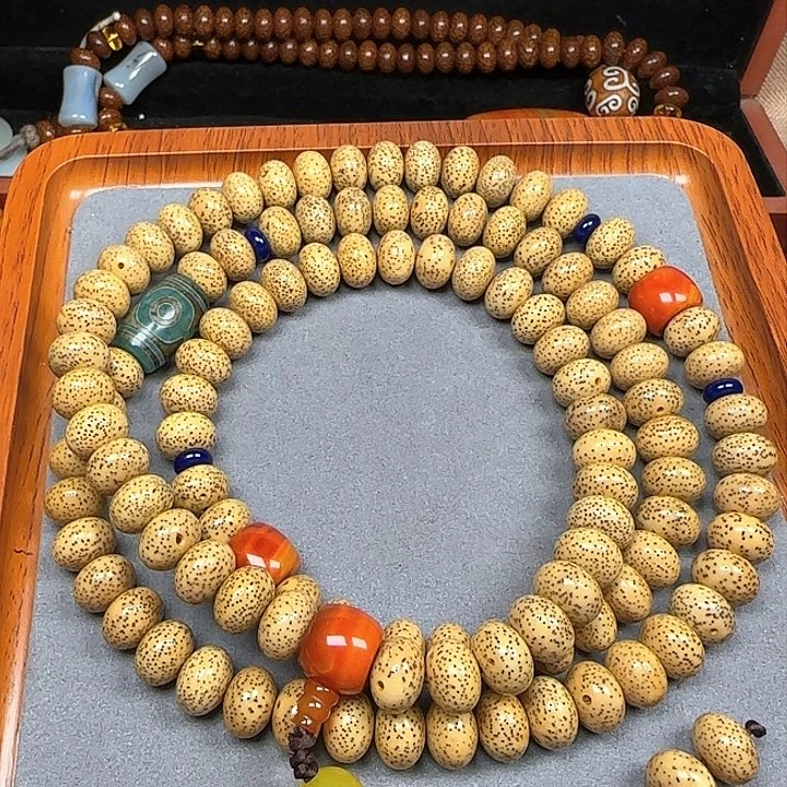 星月菩提吊坠星月菩提吊坠