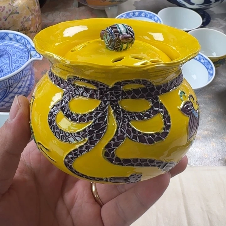 陶瓷材料和金属制品制造企业