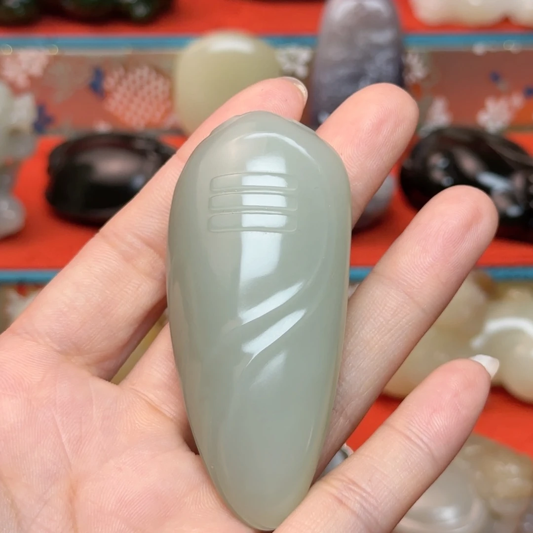 未镶嵌和田玉挂件