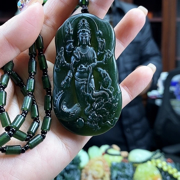 蛇纹石玉吊坠未镶嵌燕*