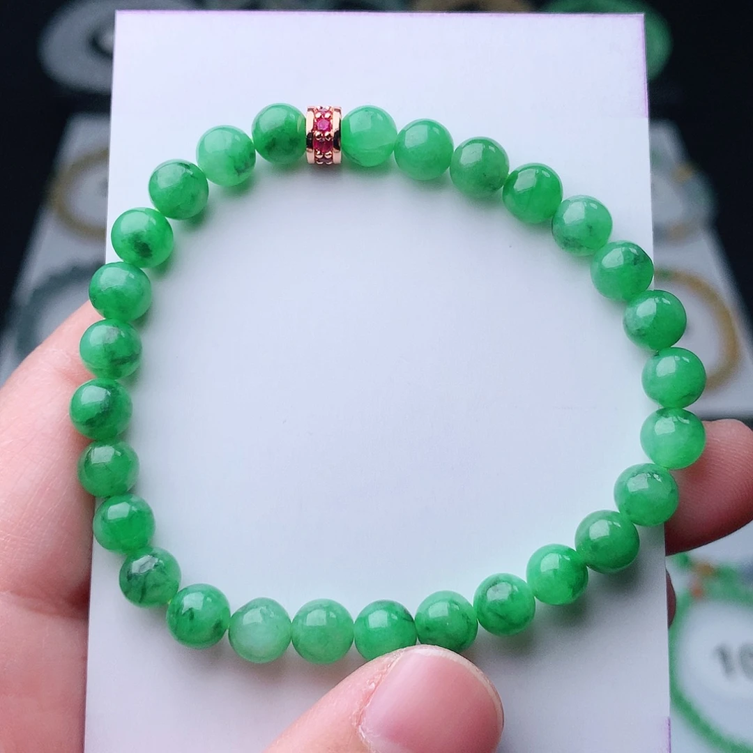 翡翠手串未镶嵌翡翠