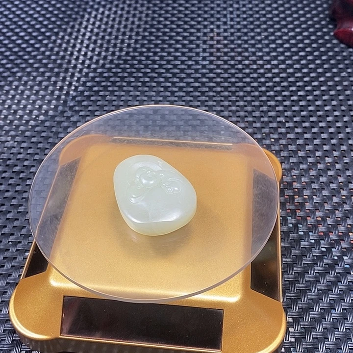 和田玉（糖玉）未镶嵌吊坠(不含链)和田玉挂件