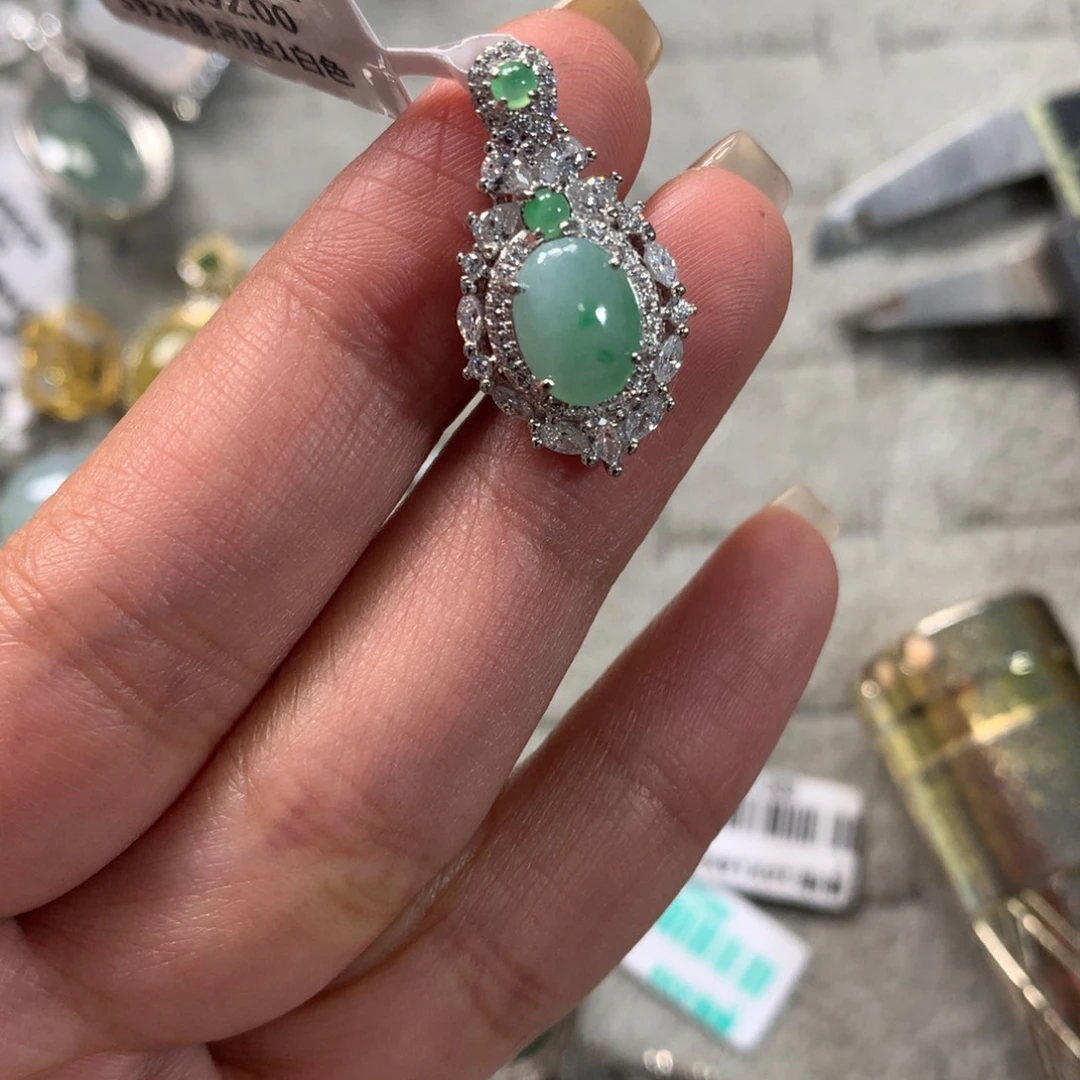 翡翠银S925镶嵌颈饰吊坠