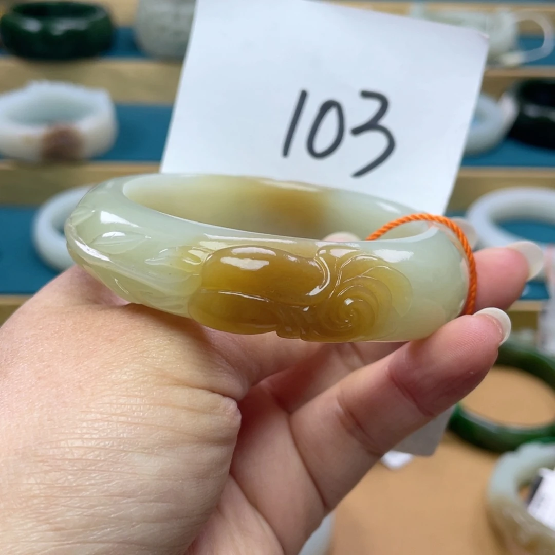 未镶嵌手镯和田玉圈口57