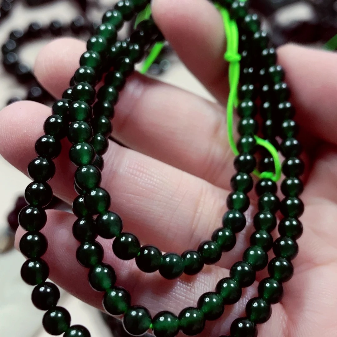 翡翠未镶嵌颈饰先鉴后发一物一证