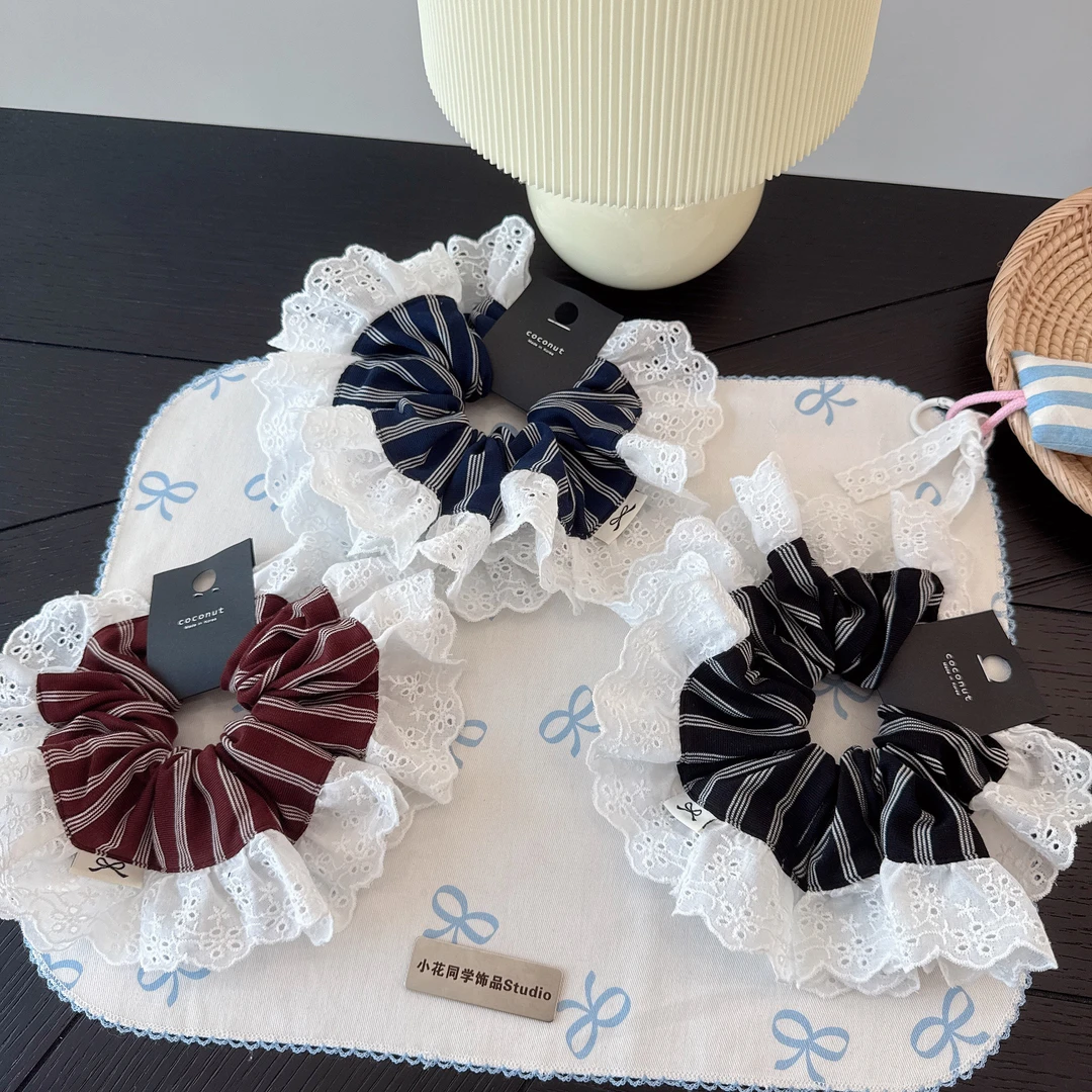 韩国发饰2025新款高级精致针织条纹海军蓝黑色蕾丝花边发圈大肠圈