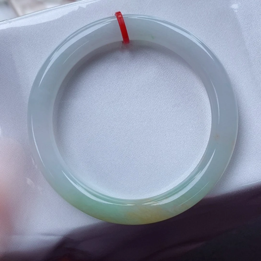 翡翠未镶嵌手镯（圆镯）5253圈