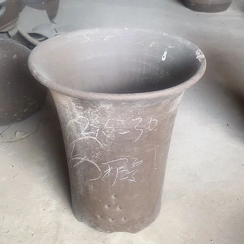 紫砂中国宜兴紫砂花盆，