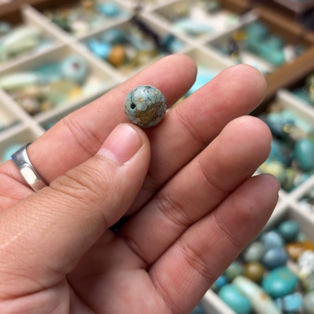南红玛瑙未镶嵌绿松石