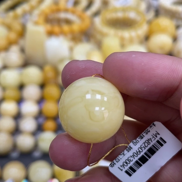 蜜蜡未镶嵌裸石20.4mm