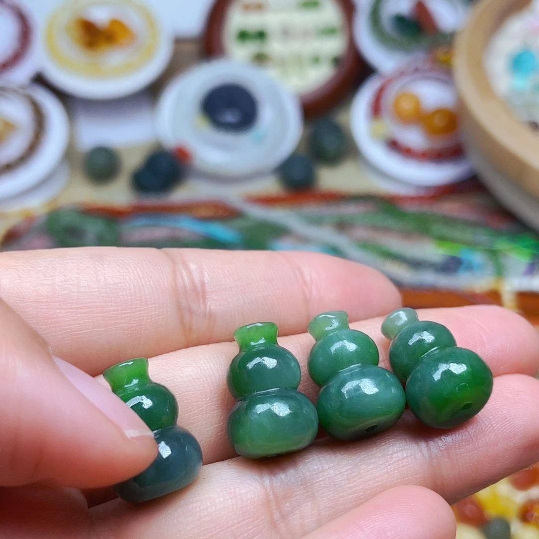 和田玉未镶嵌挂件发一个