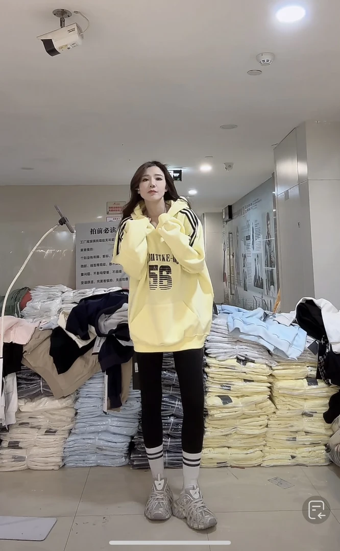 【柒汐】推荐56数字印花连帽卫衣06