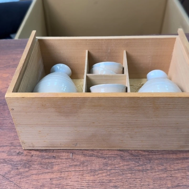 ?****?一个陶瓷物件哈哈哈哈