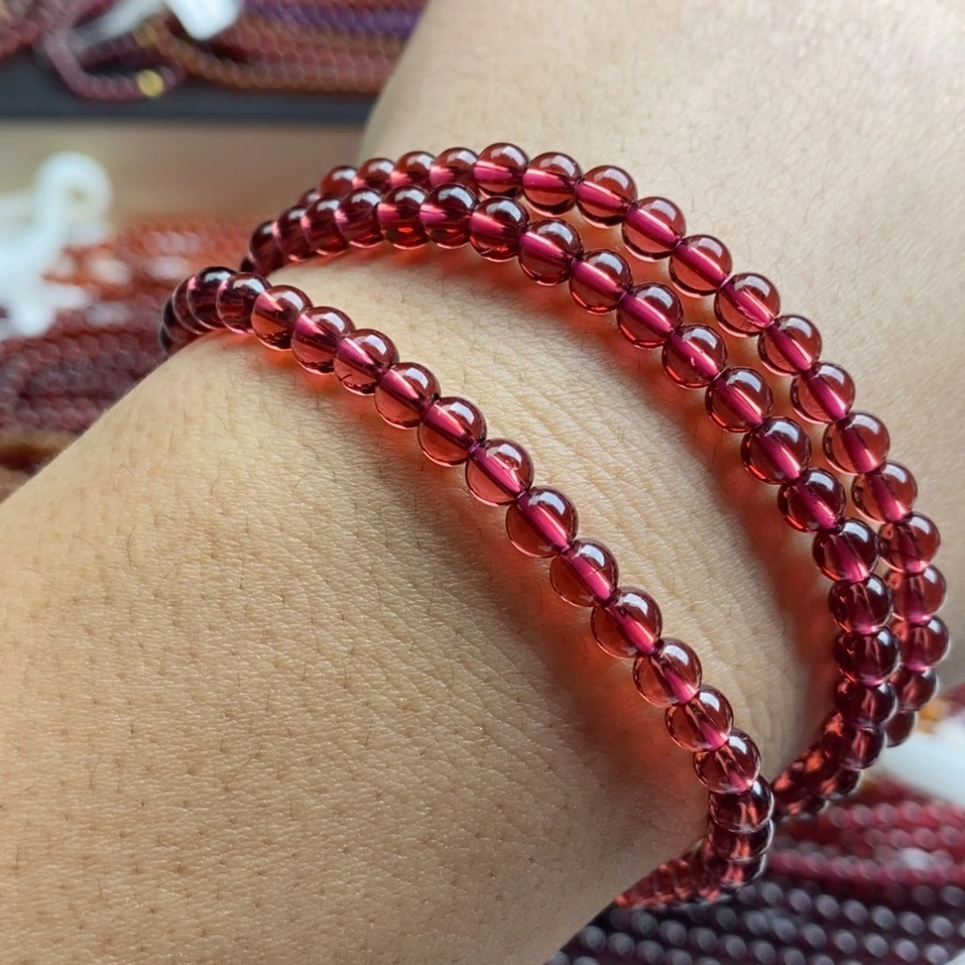 未镶嵌石榴石手链5.1mm香槟粉特价