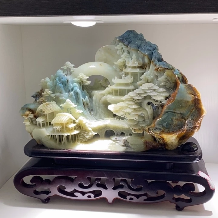 未镶嵌蛇纹石玉（覆膜）珠宝奇石