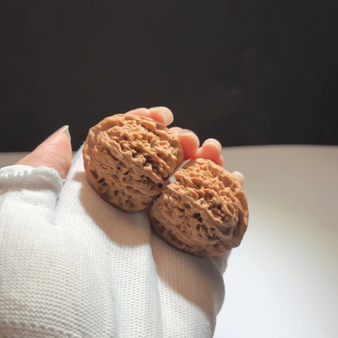 —***—文玩核桃吊坠2号链接