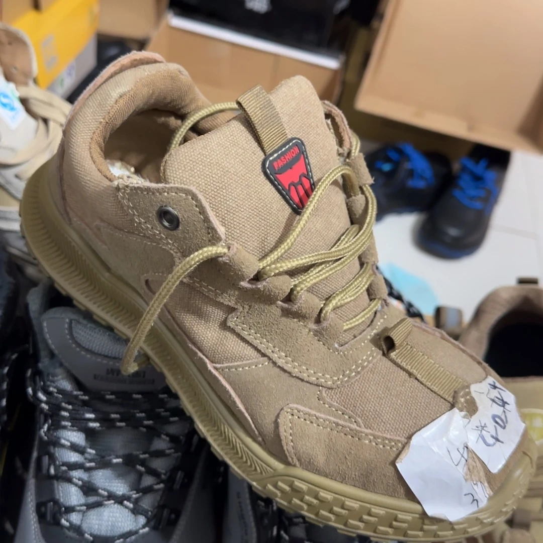 44码130驼。防烫绝缘运动（鞋垫