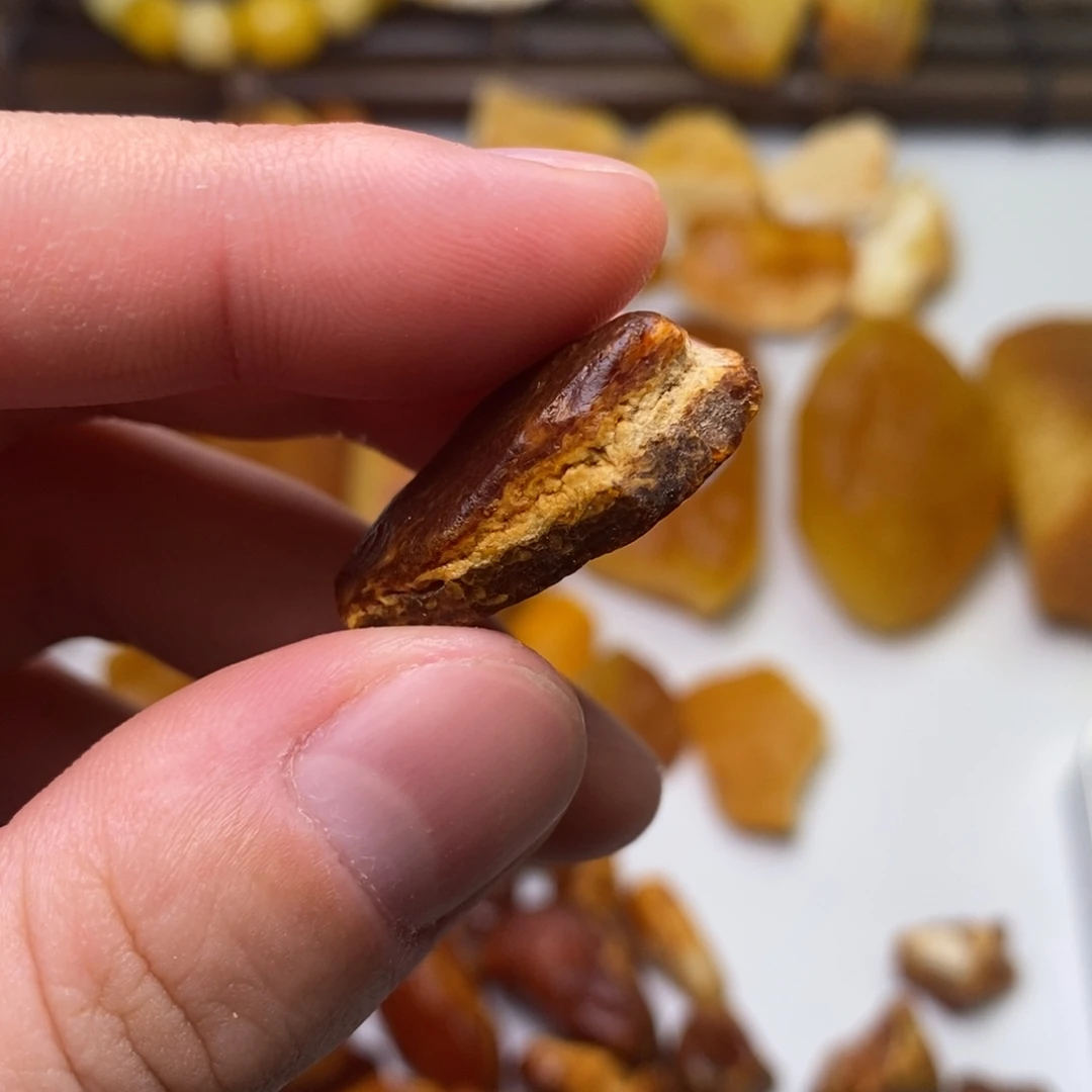 定制琥珀天然蜜蜡
