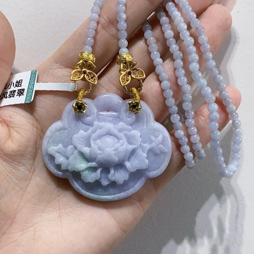 【闪购商品】翡翠未镶嵌颈饰