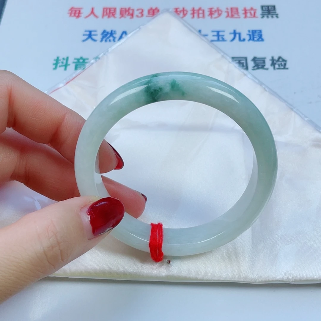 翡翠未镶嵌手镯圈口59.8宽13厚8.5