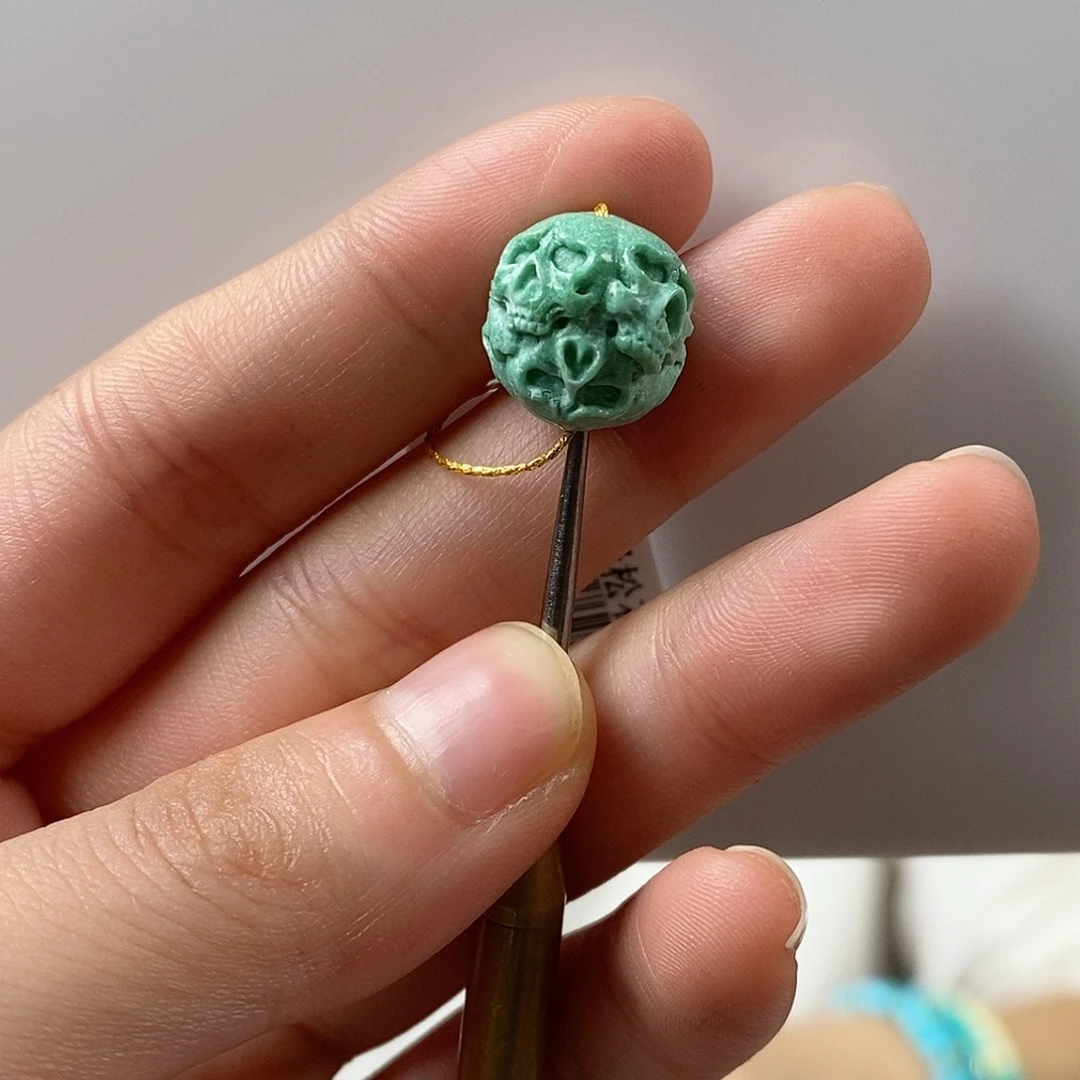 绿松石未镶嵌挂件