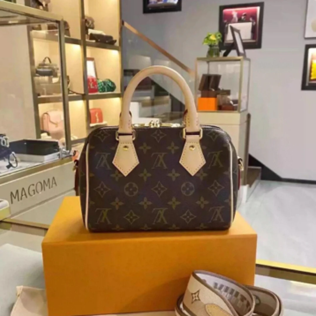 99新 LouisVuitton/路易威登 老花pvc黑肩带speedy20单肩包/52453