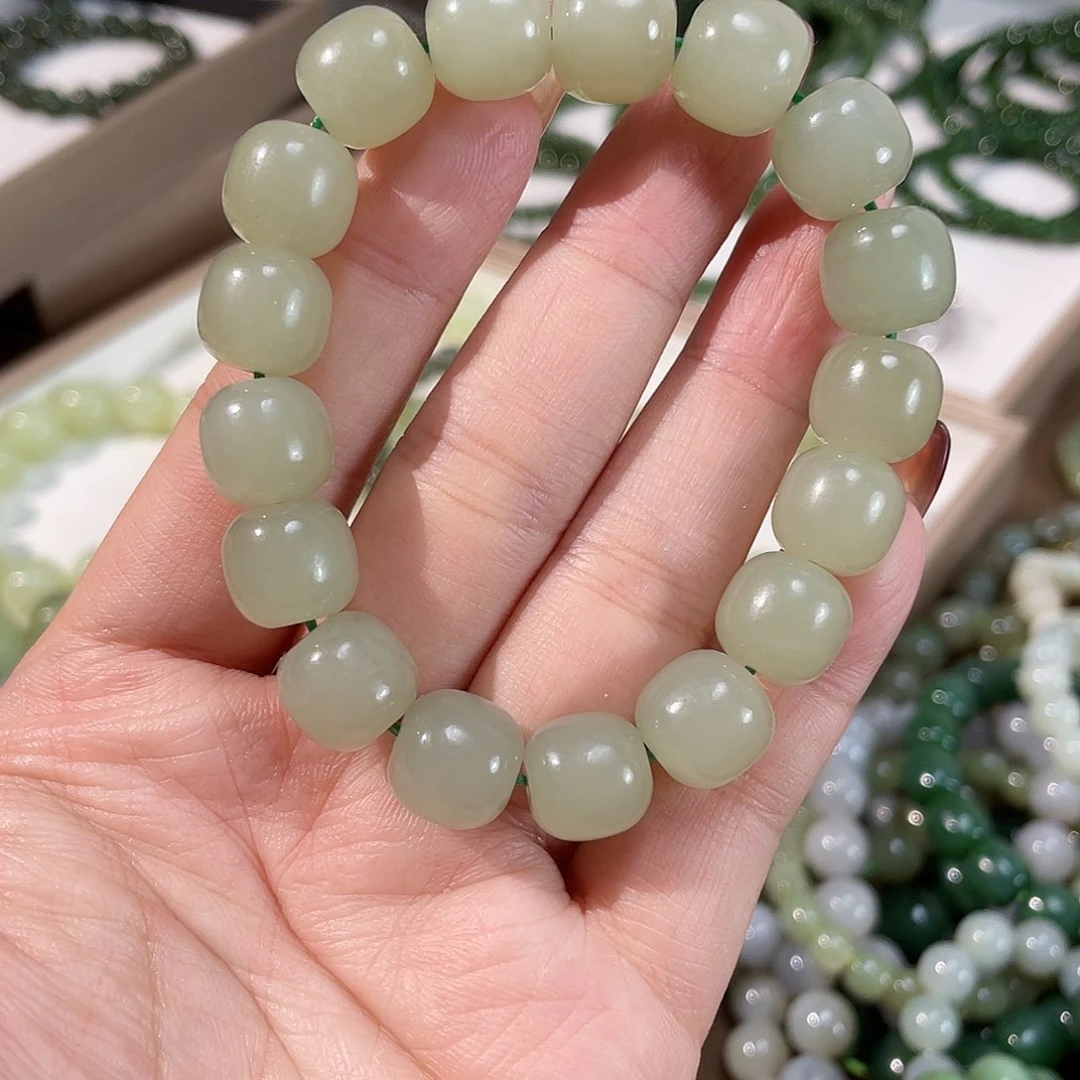 和田玉手链未镶嵌11.7