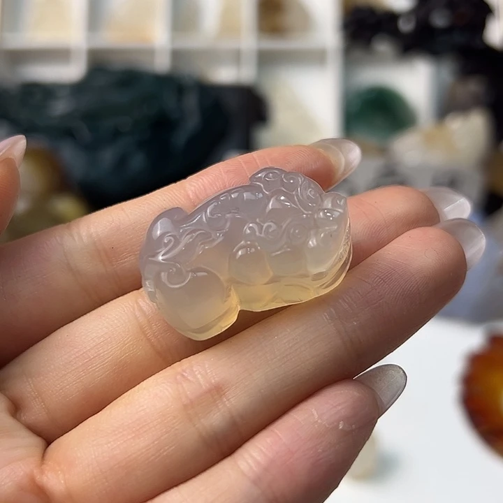 玛瑙/玉髓颈饰合金