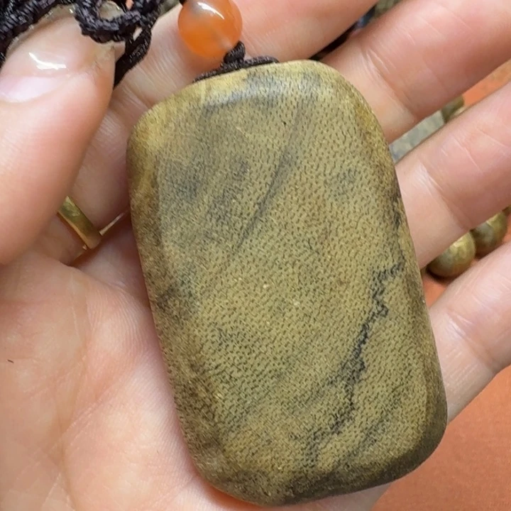 沉香吊坠馨安居沉香定制款