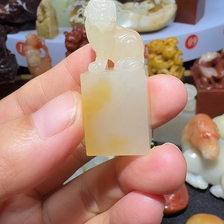 光***海寿山石寿山荔枝冻石