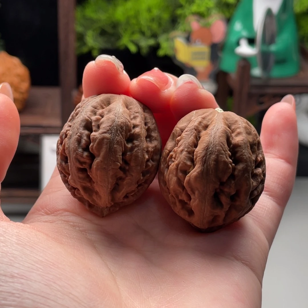 文玩核桃把件小楸千色差7