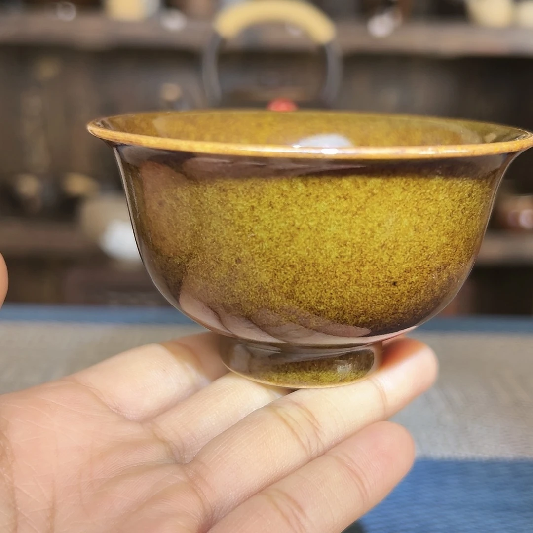 纯手工制作的鳝鱼黄色